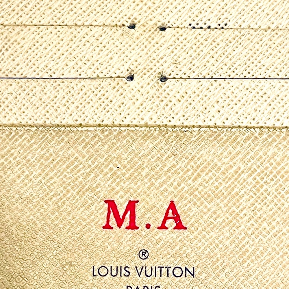 Louis Vuitton damier long bifold wallet. - Picture 8 of 16